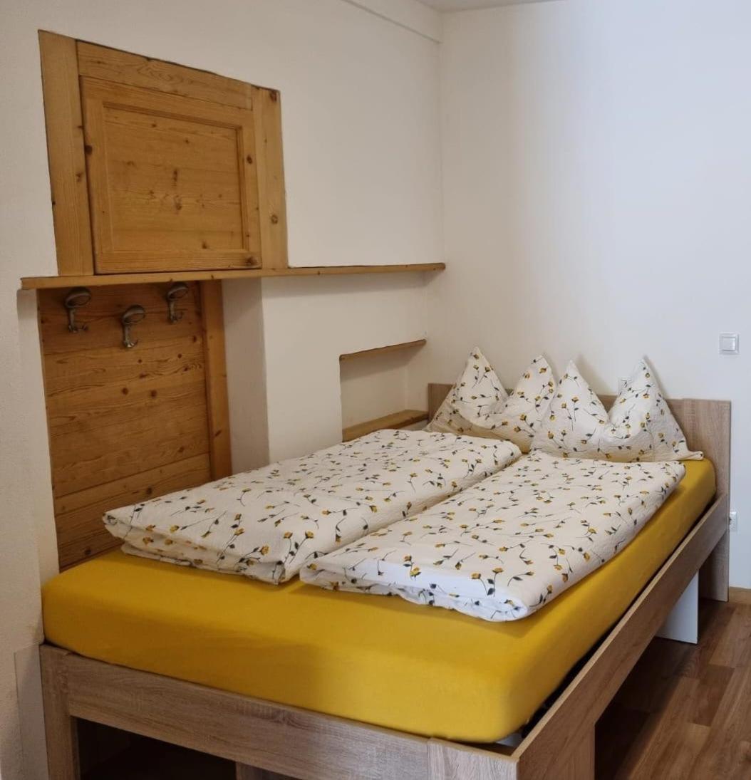 Ferienwohnungen Koflerhof Kastelruth Zimmer foto